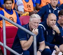 克莱门斯主场告捷，荷甲执教功力斩获胜利的简单介绍